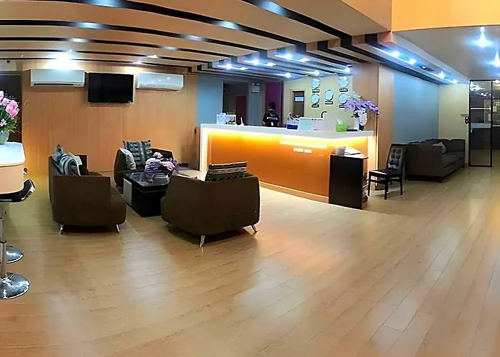 Pda Lord Hotel 3*